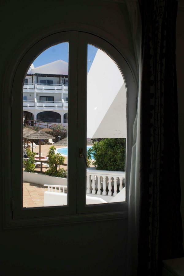 Pistachio Apartment Lanzarote Apartment Costa Teguise Exterior foto
